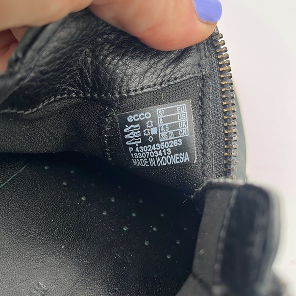 Ecco Grey Leather Side Zip Shoes Women Size 6 BLEMISH - Picture 6 of 7